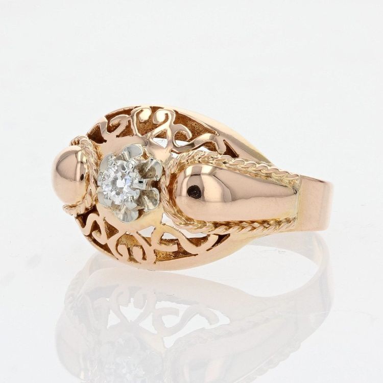 Anello vintage in oro antico con diamanti