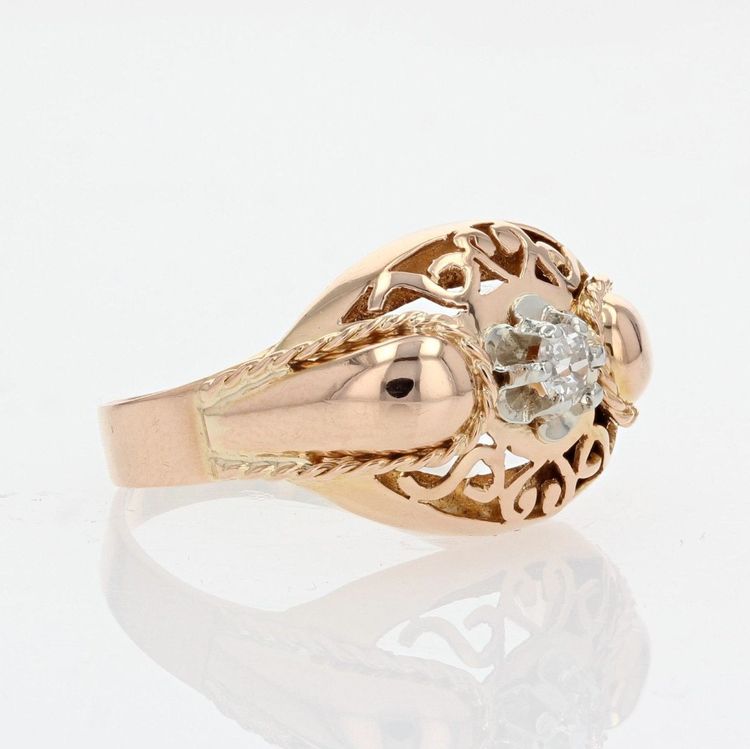 Anello vintage in oro antico con diamanti