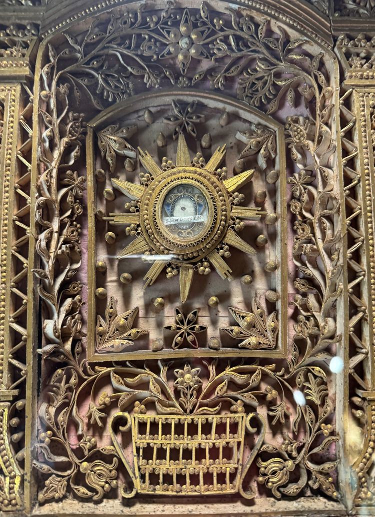 Reliquaire paperolles De Sainte Barbe - circa 1800