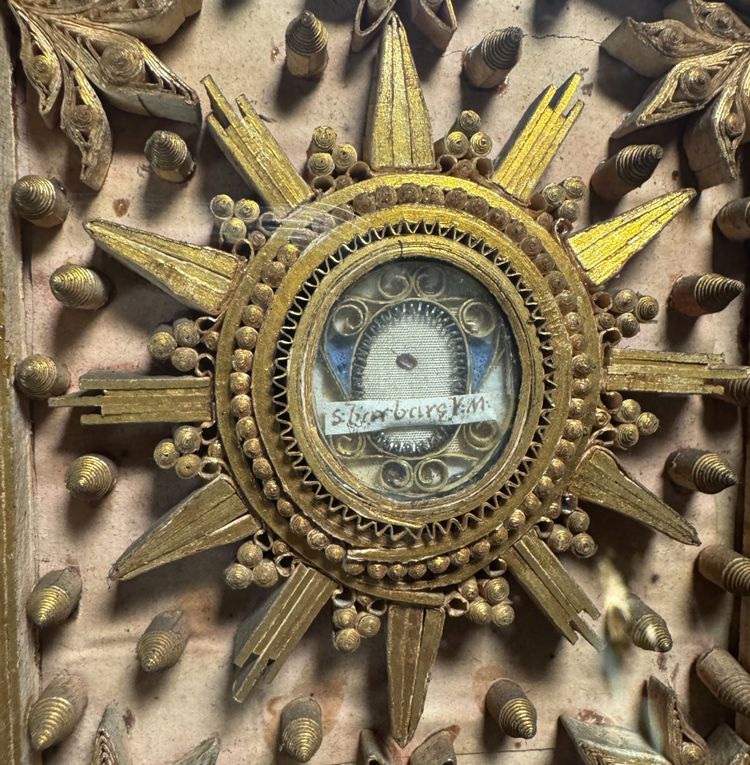 Reliquaire paperolles De Sainte Barbe - circa 1800