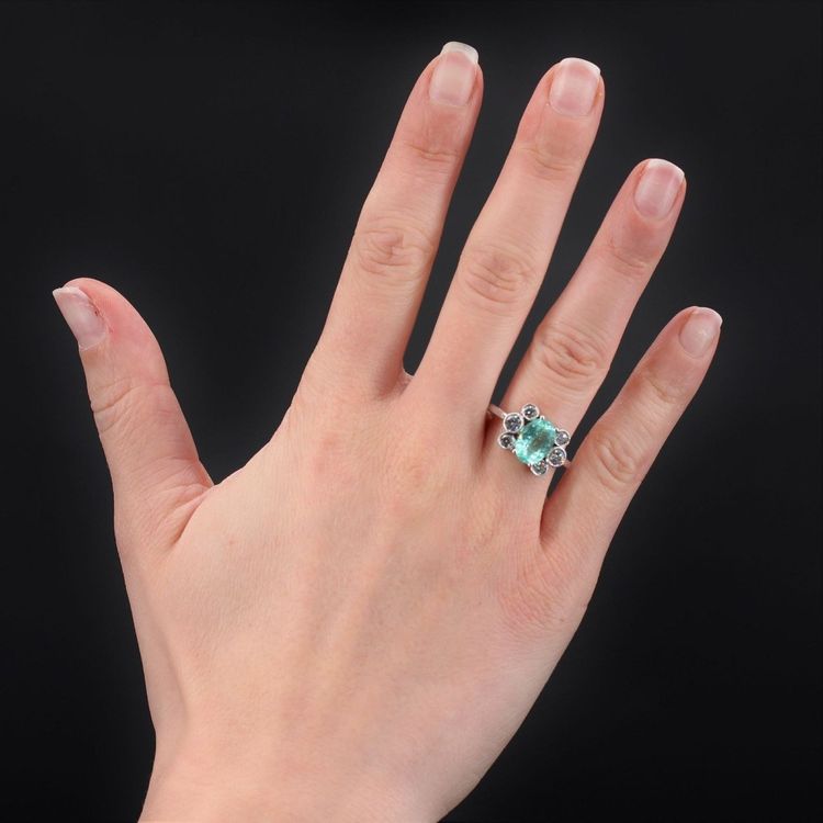 Paraiba-Turmalin- und Diamantring