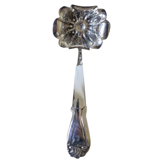 Duster - Sterling silver - Holland 20th century