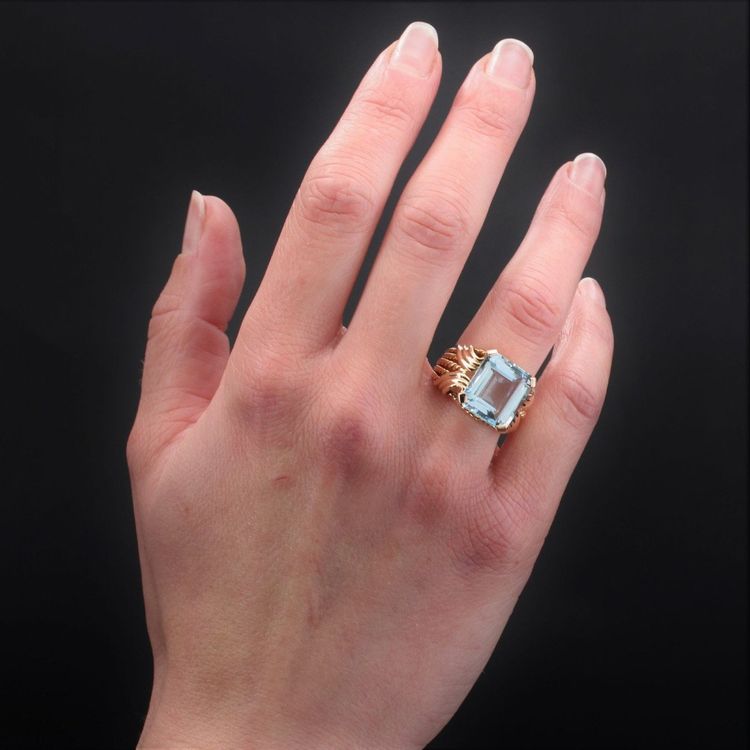 Anello vintage in acquamarina e oro