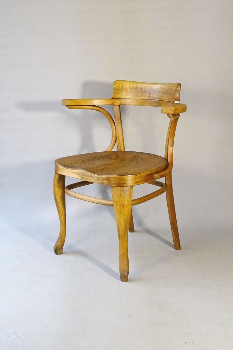 Thonet Nr. 6150 Bürostuhl von 1911, sattelförmiger Holzsitz - Bugholz -