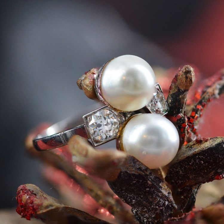 Antiker Ring Du und Ich Feine Perlen Diamanten