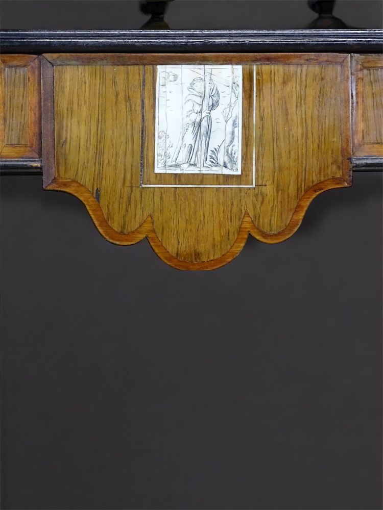 Italian Cabinet in Ebony and Engraved Ivory Marquetry – 17th century