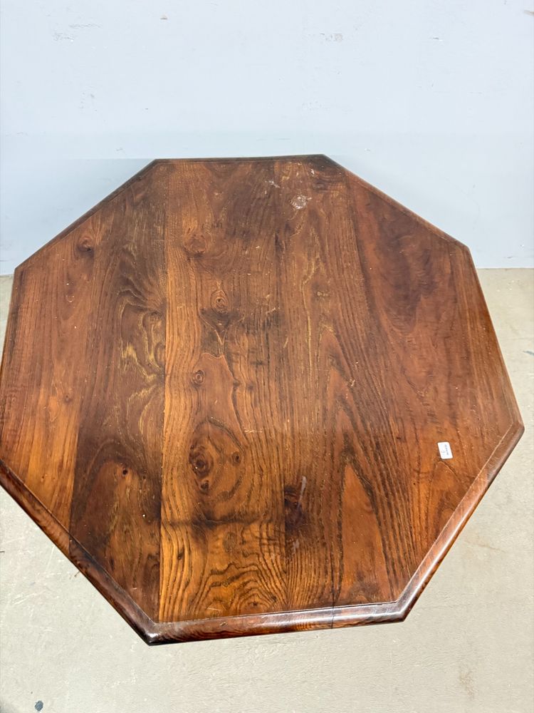 Refectory-style coffee table in solid chestnut, 20th century, 76 x 54 x 72 cm. Handcrafted.