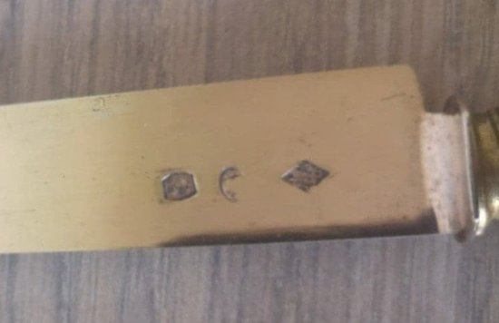 Box - 18 knives - Vermeil and mother-of-pearl - 19th century