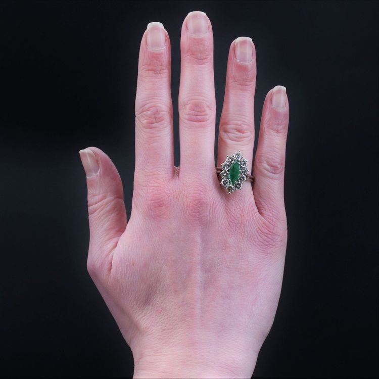 Marquise-Smaragd-Diamantring