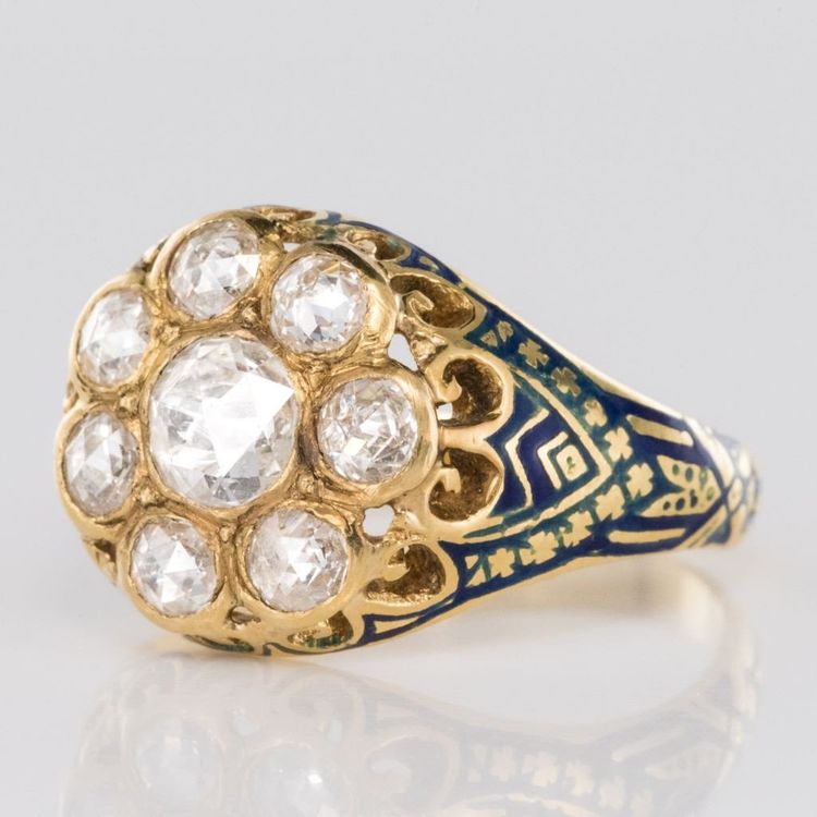 Ring mit Diamanten und blauem Emaille