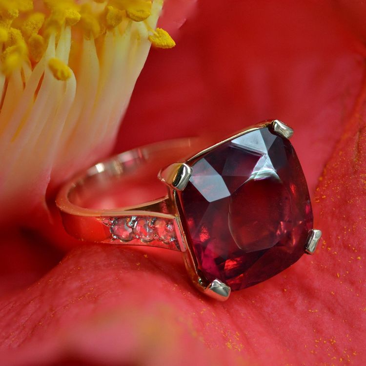 Bague Ancienne Art Déco Tourmaline Coussin Et Diamants