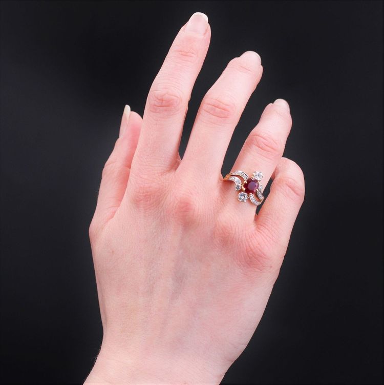Rubin- und Diamantring im Stil von 1900