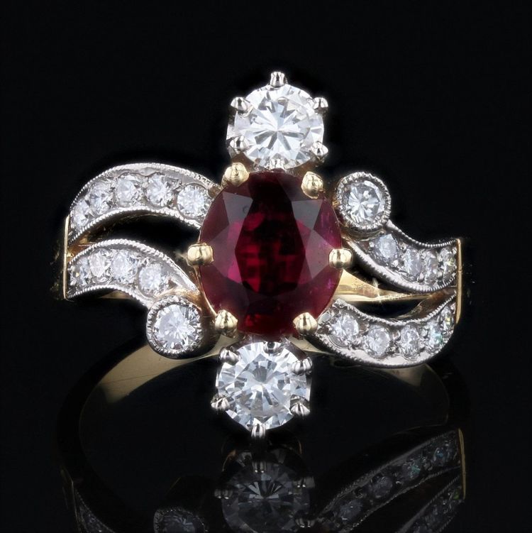 Rubin- und Diamantring im Stil von 1900