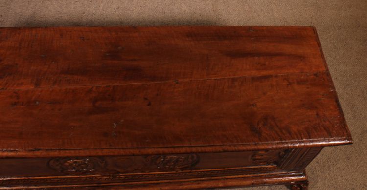 coffre de la renaissance italienne en noyer - circa 1600