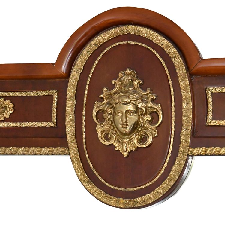 Console surmontée d'un miroir de style Empire 