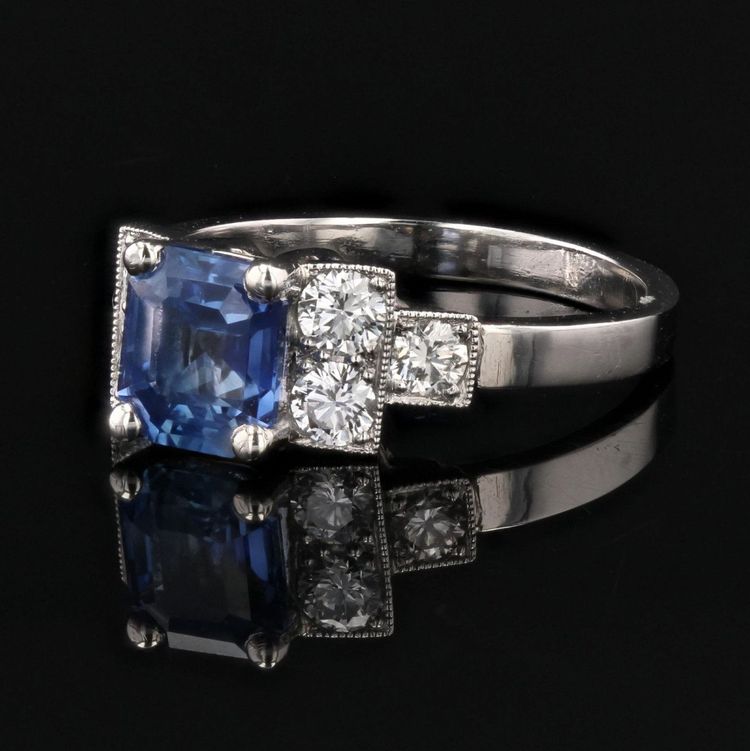 Art Deco Blue Sapphire Diamond Ring
