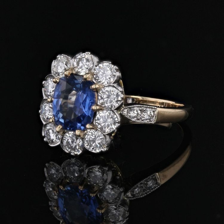 Bague Saphir Et Diamants De Fiançailles