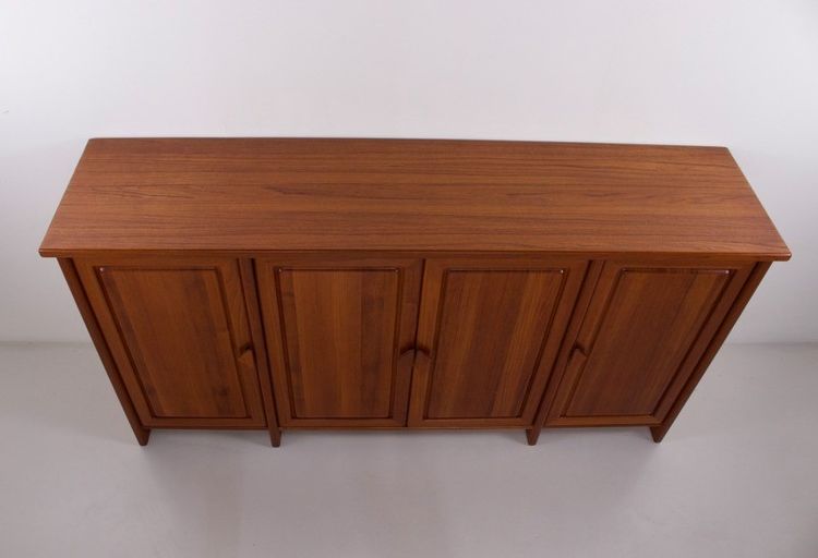 Credenza danese a quattro ante