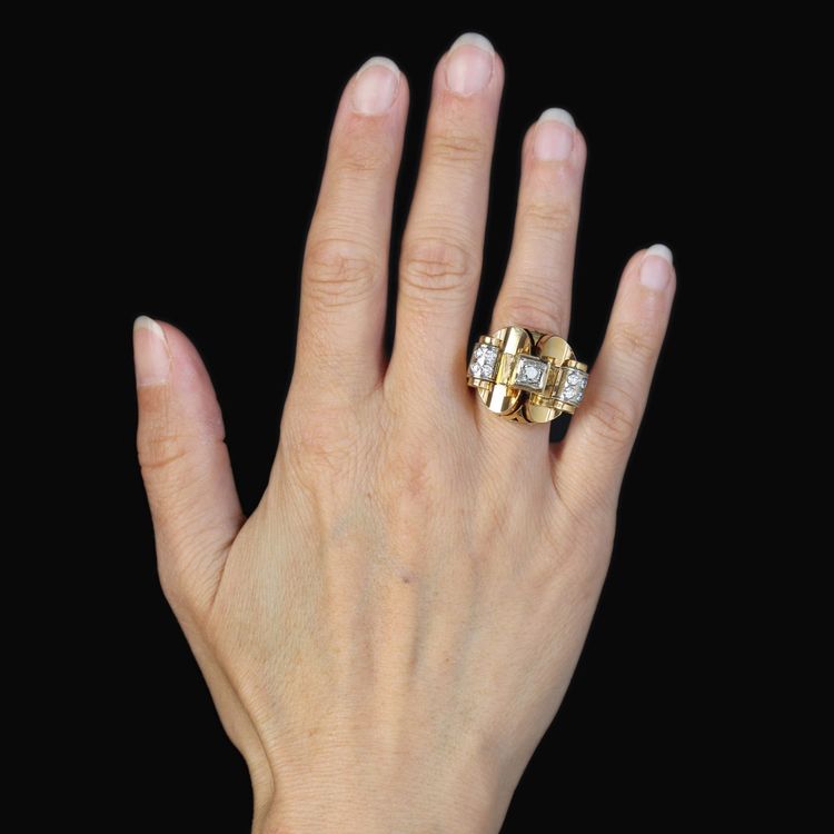 Anello antico con diamanti degli anni '40