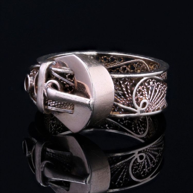 Bague Ancienne En Or Ceinture Filigranée