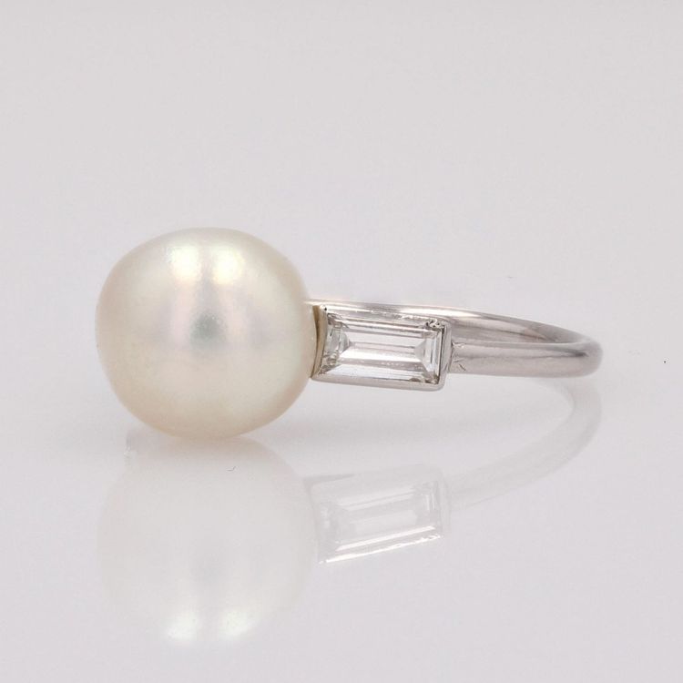 Art-Deco-Ring mit feiner Perle und Baguette-Diamant