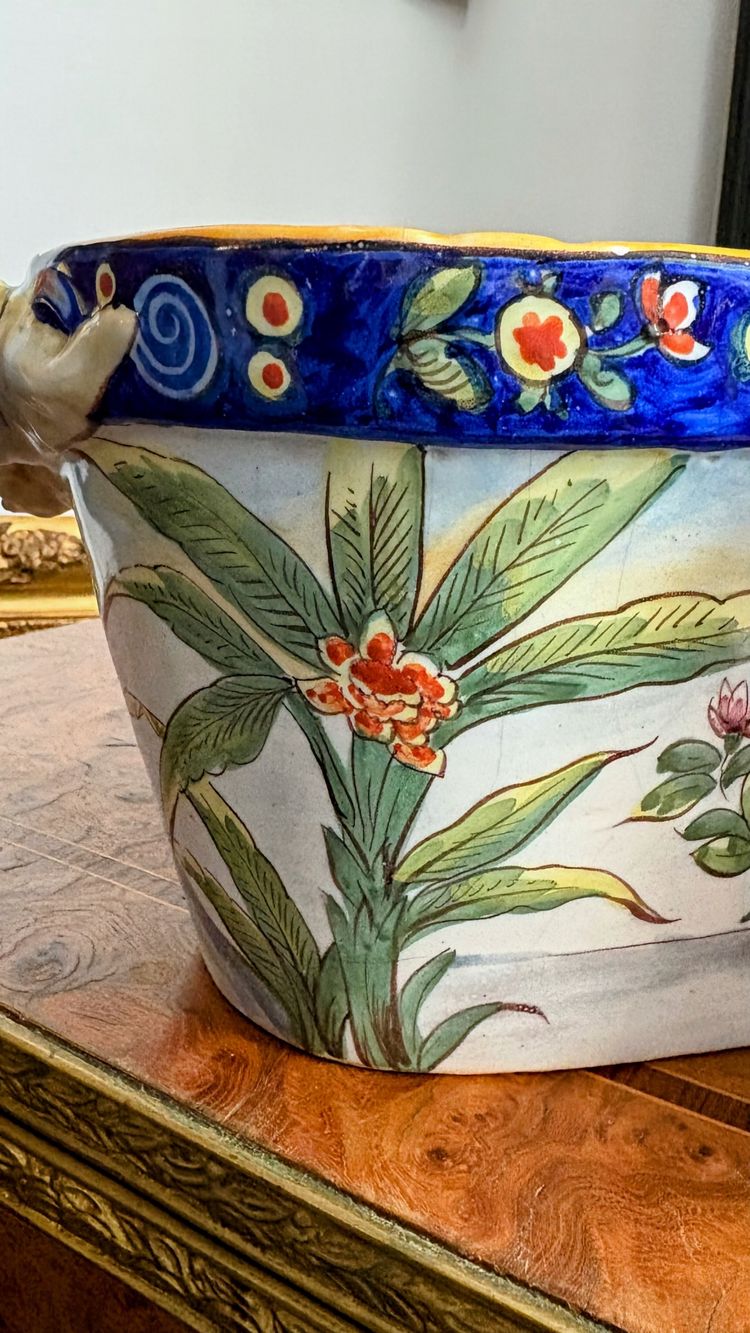 Charles Gallet: large four-lobed planter in Saint-Clément earthenware, 19th century