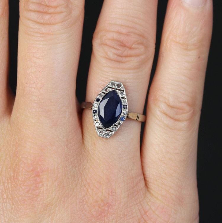 Art Deco Saphir- und Diamant-Navette-Ring