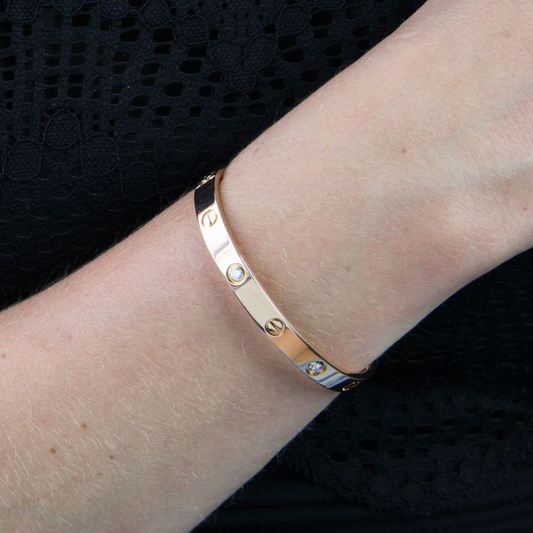 Cartier Love Bracelet 4 Diamonds Diameter 17