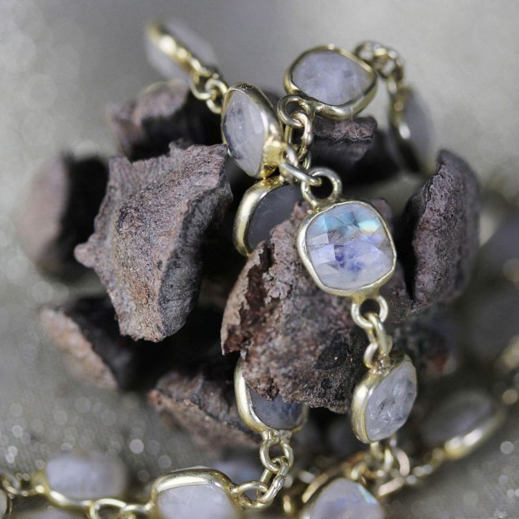 Collier En Pierre De Lune