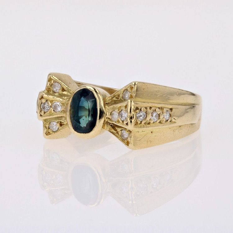 Gebrauchter Saphir- und Diamantknotenring