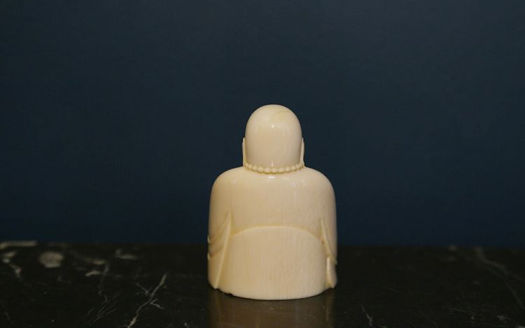 Buddha del XIX secolo, avorio