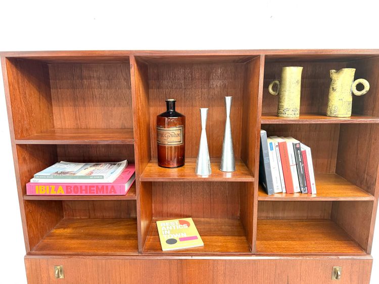 Bücherregal-Side aus Teakholz und Messing