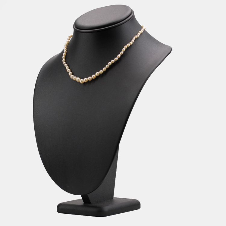 Feine Barockperlenkette mit Diamantverschluss
