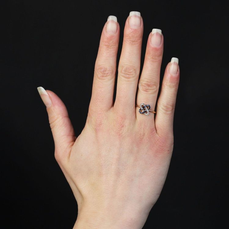 Antiker Diamant- und Saphir-Verschlussring