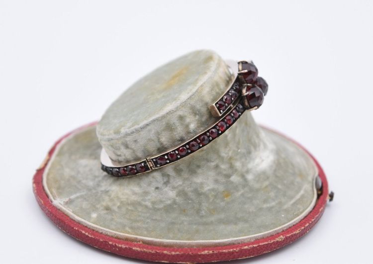 Ancien Bracelet En Grenat Et Argent