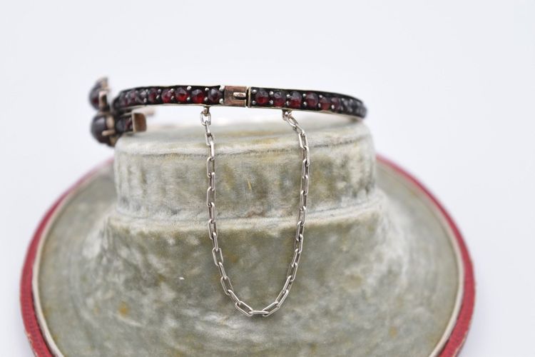 Ancien Bracelet En Grenat Et Argent