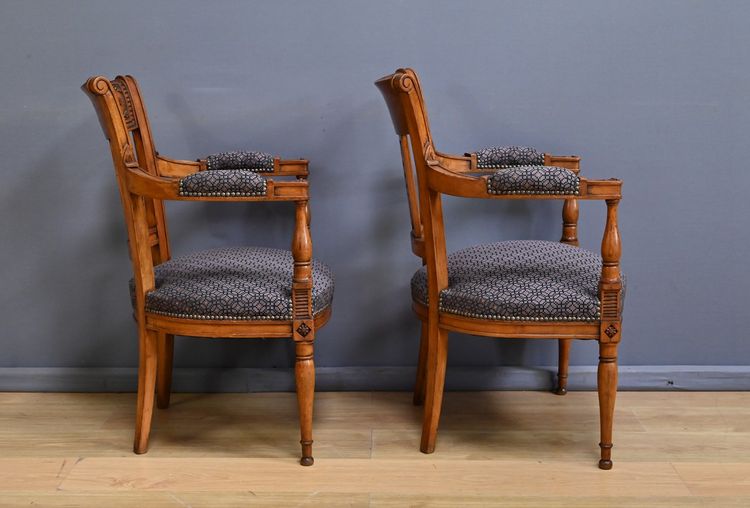 Pair of stained beech armchairs – Early 20th century