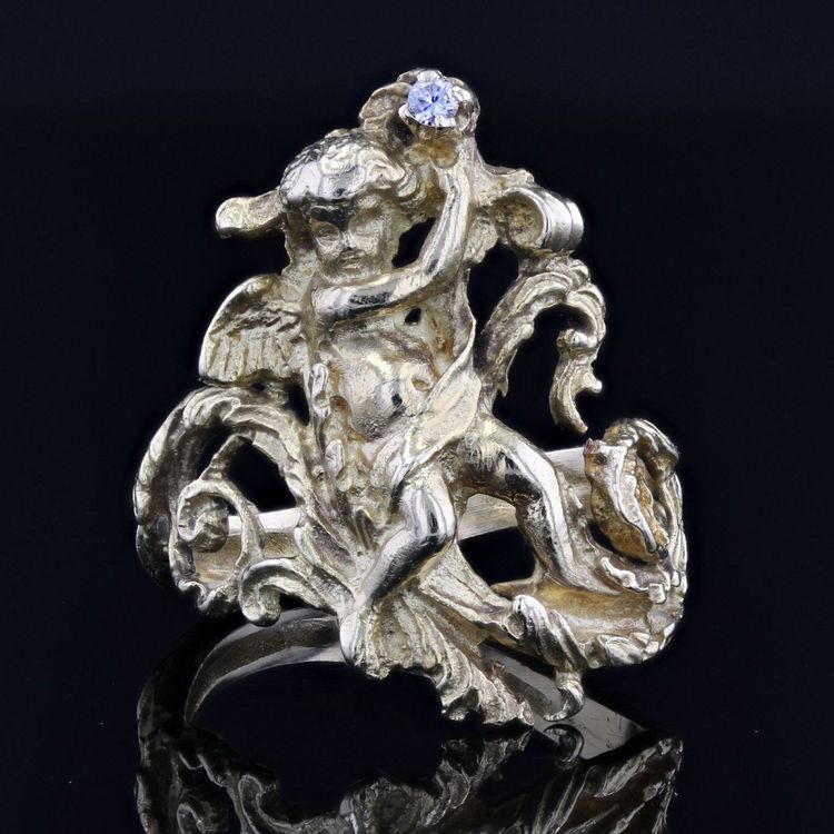 Anello Angelot antico in oro e diamante