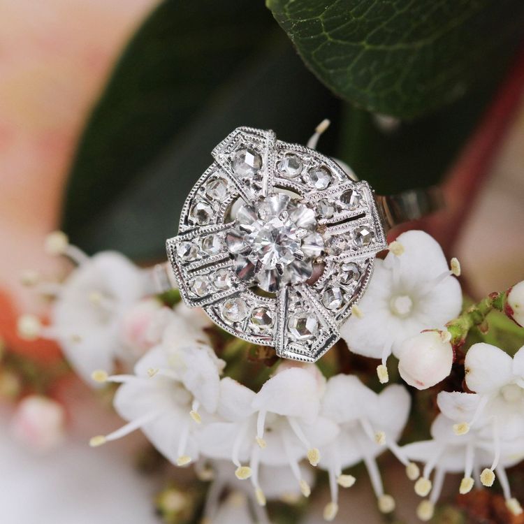 Anello di diamanti Art Déco