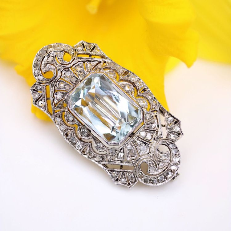 Art Deco Aquamarin- und Diamantbrosche