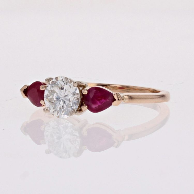 Bague Diamant Et Rubis Taillés En Poire
