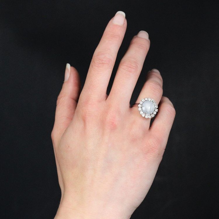 Sternsaphir- und Diamantring
