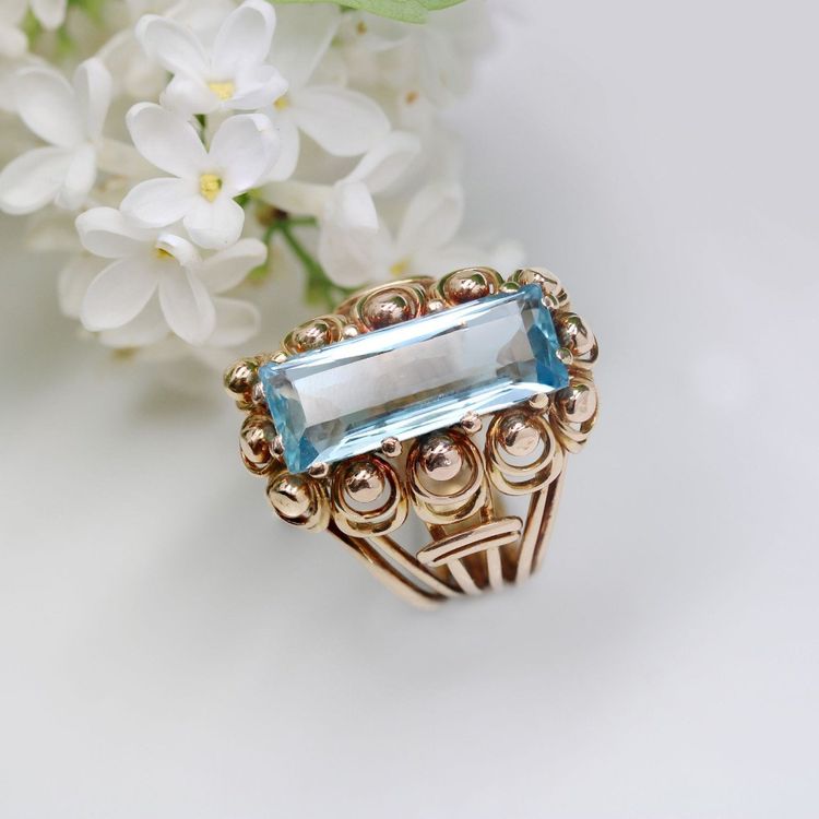 Anello vintage con acquamarina e oro rosa