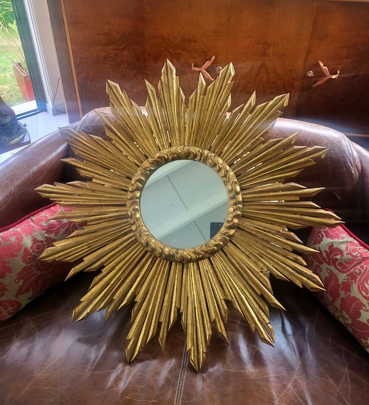 Grand miroir soleil doré à la feuille XIXeme 