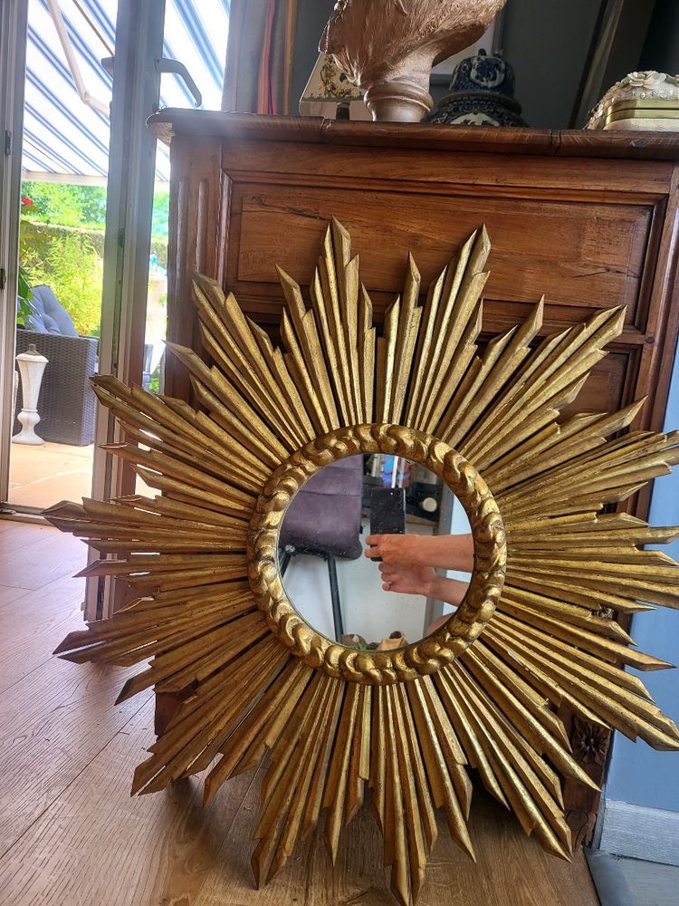 Grand miroir soleil doré à la feuille XIXeme 