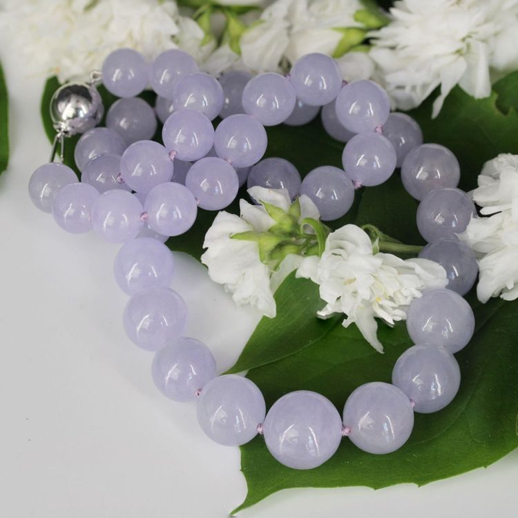 Collier De Perles De Jade Jadeite Parme