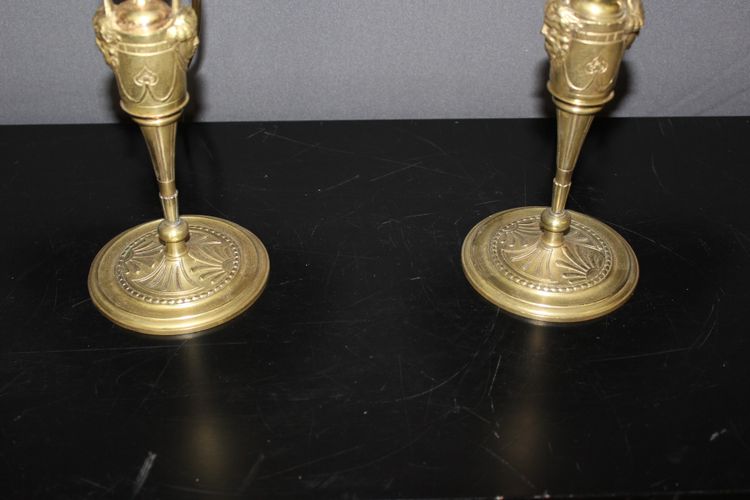 Paar bronzene Kerzenleuchter als Lampen montiert, um 1880
