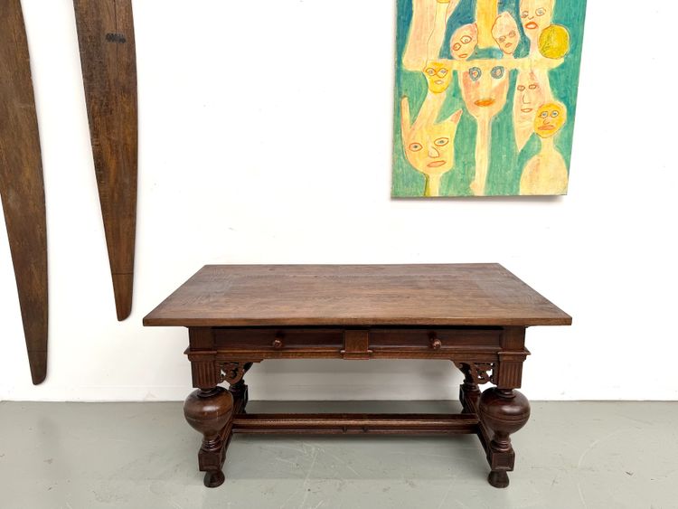 Neo-Renaissance desk in solid oak, circa 1900