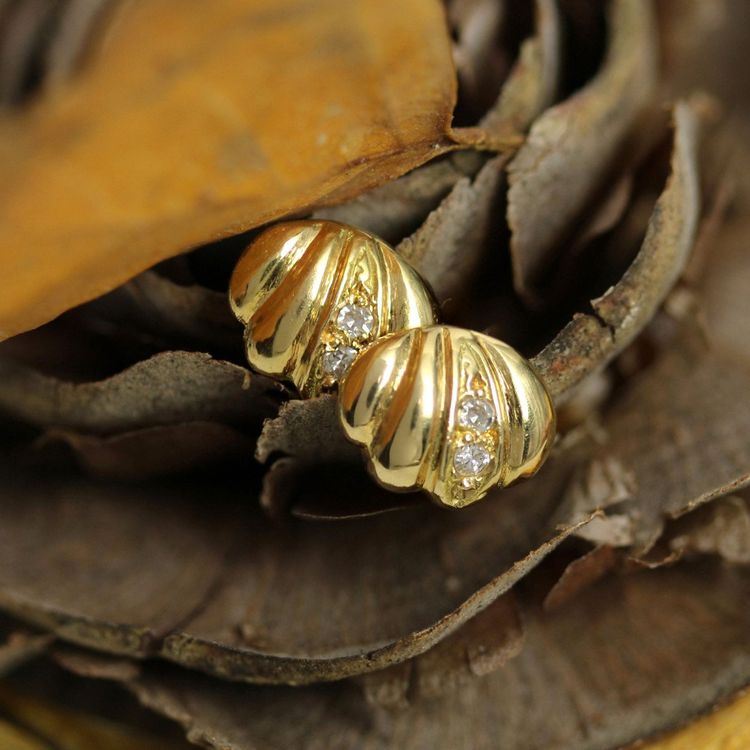 Diamant-Ohrstecker aus Gelbgold