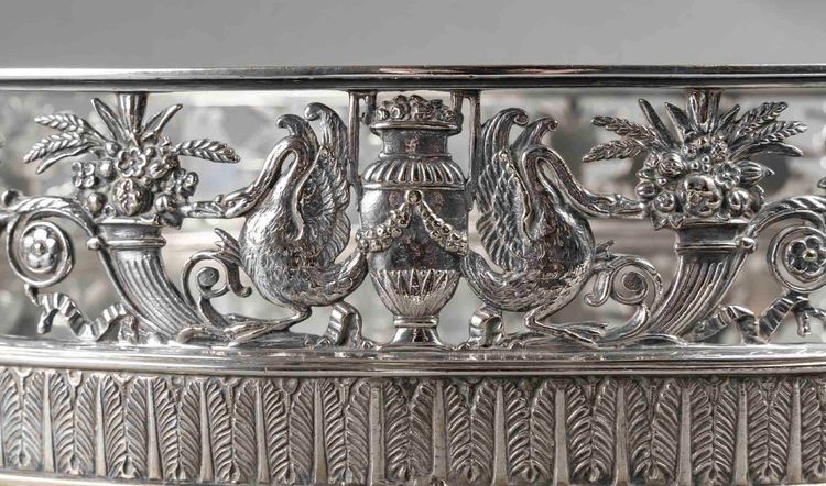 Surtout de style Empire XIXème siècle en métal argenté